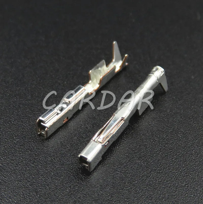 12 Pin 7283-6484 Auto Wire Socket Automotive Wiring Terminal Plug With Pins