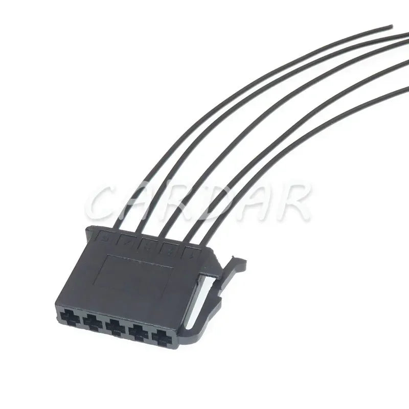 5 Pin 2.8 Series Auto Wiring Terminal Plastic Housing Unsealed Socket Auto Accessories 1H0953635