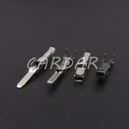 2 Pin 6520-0549 6520-0550 Socket Electric Wiring Harness Cable Connector With Pins For Cars Toyota