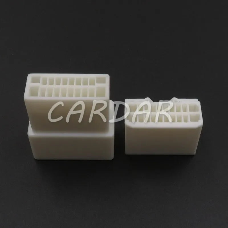 20 Pin 7283-5843 Automotive Wiring Harness Socket Auto Connectors