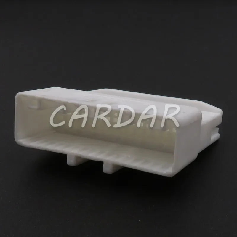 32 Pin 1318747-1 1612268-1 Automotive Navigation Central Control Instrument Electrical Wire Sockets Auto Car Connectors
