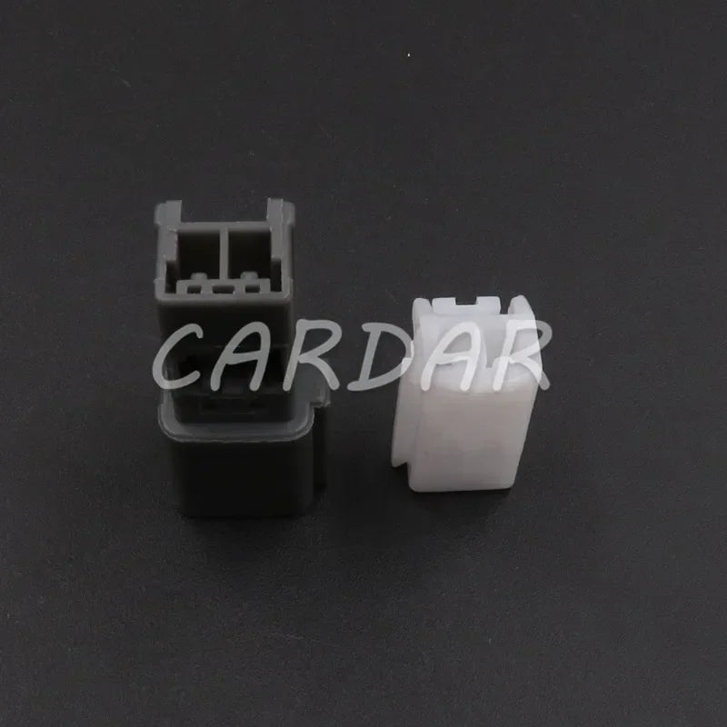 2 Pin 6520-0549 6520-0550 Socket Electric Wiring Harness Cable Connector With Pins For Cars Toyota