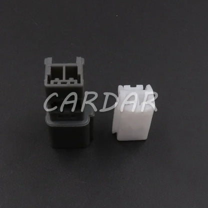 2 Pin 6520-0549 6520-0550 Socket Electric Wiring Harness Cable Connector With Pins For Cars Toyota