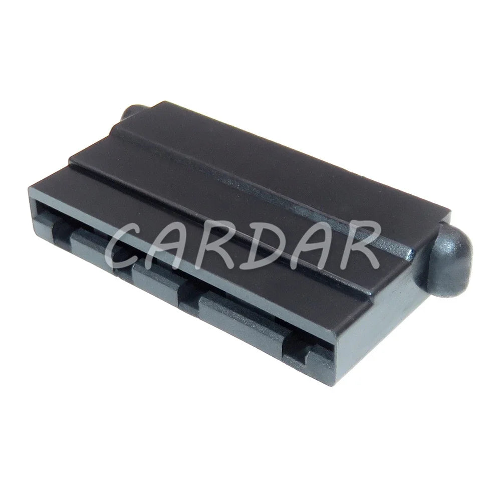 4 Pin 6.3 Series High Current Wiring Socket Plastic Housing Unsealed Connector For Automobile