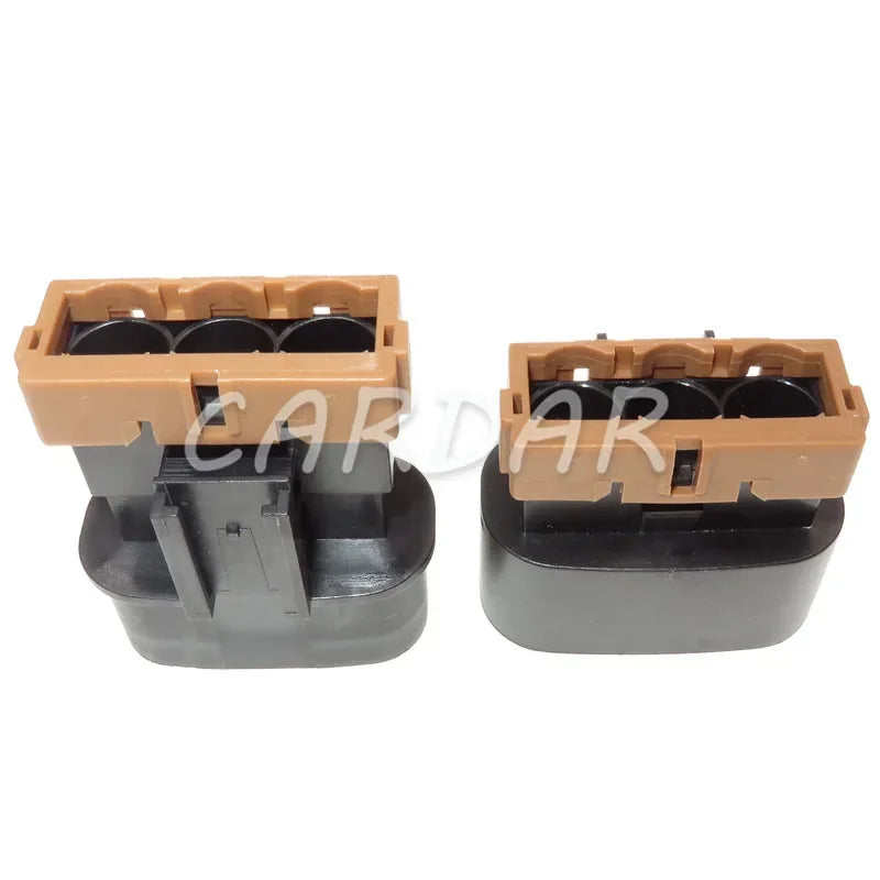 3 Pin PK011-03027 PK015-03027 Automotive Waterproof Connector High Current Plug For Auto Wire Cables Socket