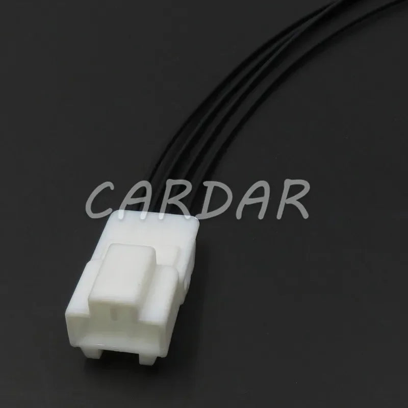 4 Pin MG621389 MG611275 Automotive Male Female Docking Unsealed Wire Harness Socket