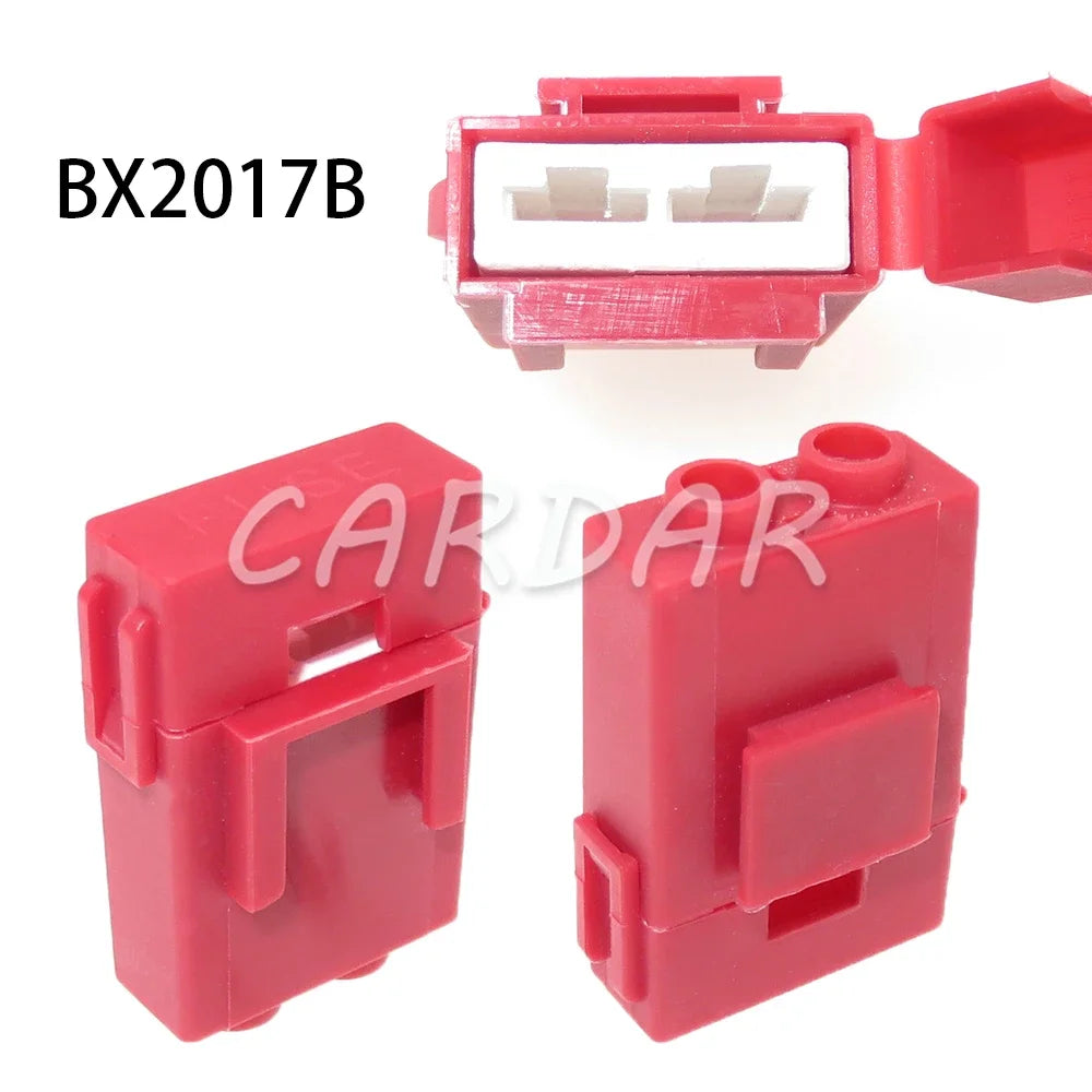Standard Ceramics Car Insurance Socket Blade Type Medium Fuse Holder with Crimp Terminals Middle Fuse Box