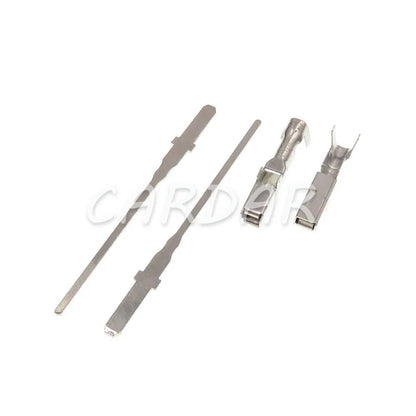 16 Pin 6240-5088 Automotive Electrical Connectors PCB Socket Connector  For Auto Wire Cables