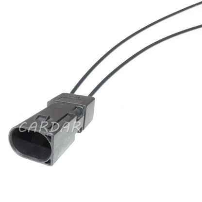 2 Pin 1J0973772 Waterproof Engine Speaker Housing Auto Generator Plug Socket For VW Magotan Sagitar CC