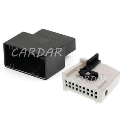 18 Pin Car Plastic Housing Unsealed Wire Connector 1379100-2 Miniature Automotive Socket 2-967416-1 2-965777-1