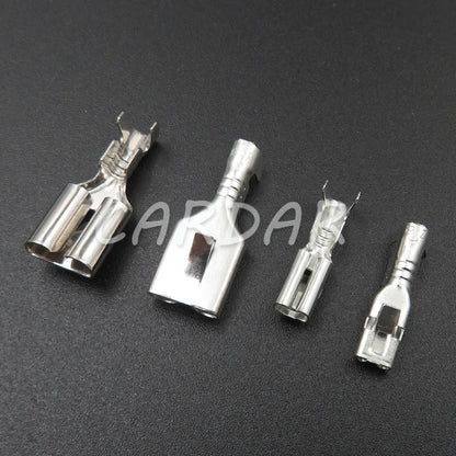 4 Pin 161971970 Auto Wire Socket Cable Connectors With Pins