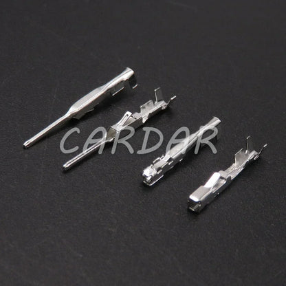 24 Pin Car Navigation Main Engine Small Current Unsealed Socket For Toyota Lexus 6098-4010 Automobile Wiring Harness Plug
