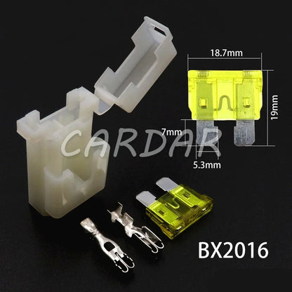 Standard Car Insurance Socket White Medium Fuse Box Assembly with 2pcs Terminals Middle Blade Fuse Holders