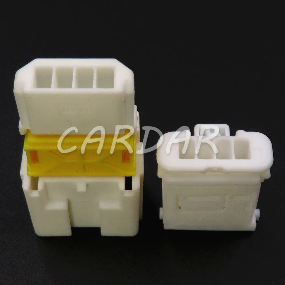 4 Pin 1.5 Series Docking Cable Socket For Peugeot Citroen 98822-1040 98817-1040 Auto Wire Connector