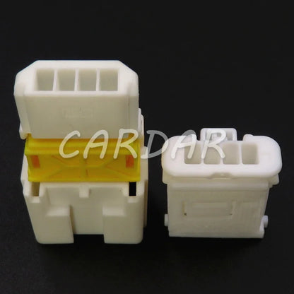 4 Pin 1.5 Series Docking Cable Socket For Peugeot Citroen 98822-1040 98817-1040 Auto Wire Connector