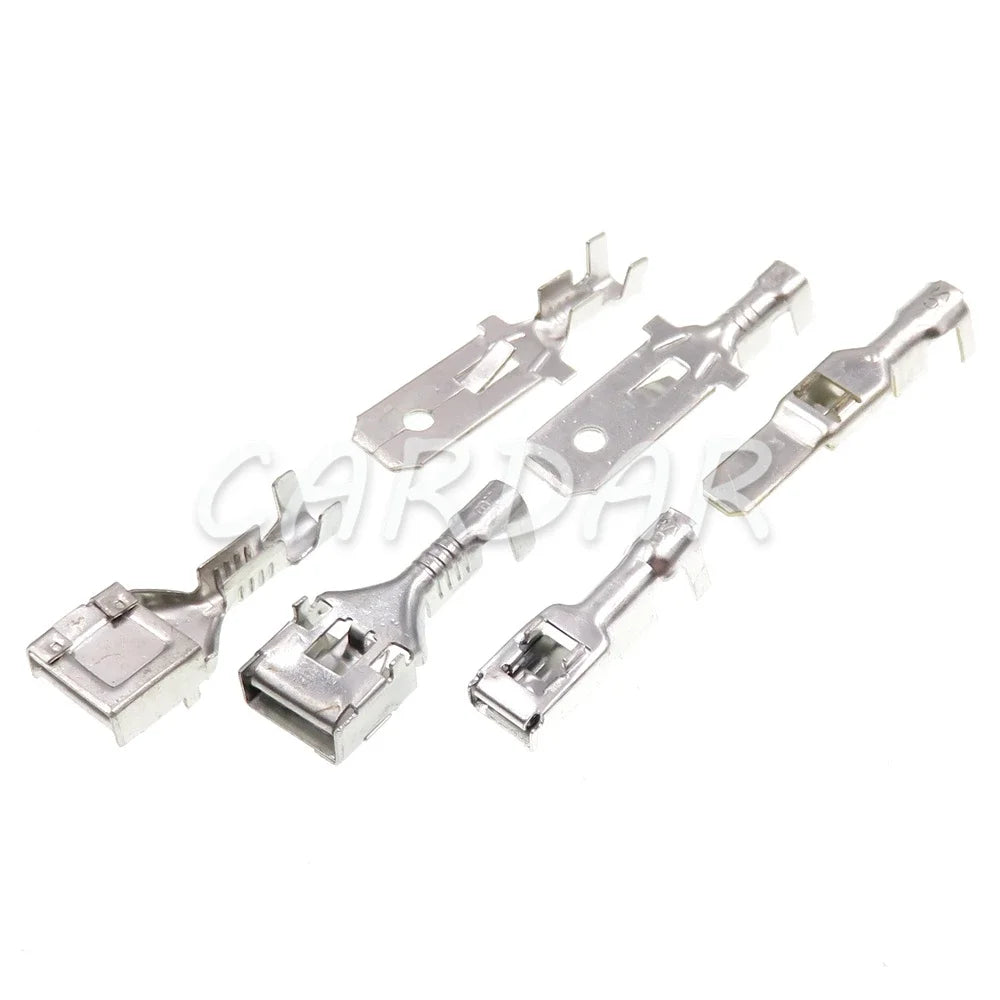3 Pin 4.8 7.8 Series 7283-3032-30 High Current Automotive Wiring Harness Compound Connector Unsealed Socket