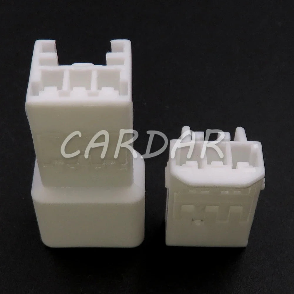 3 Pin 7282-1030 6520-0577 Wire Connector Electrical Connector Reading Lamp Fog Lamp Headlight Sensor Socket For Cars