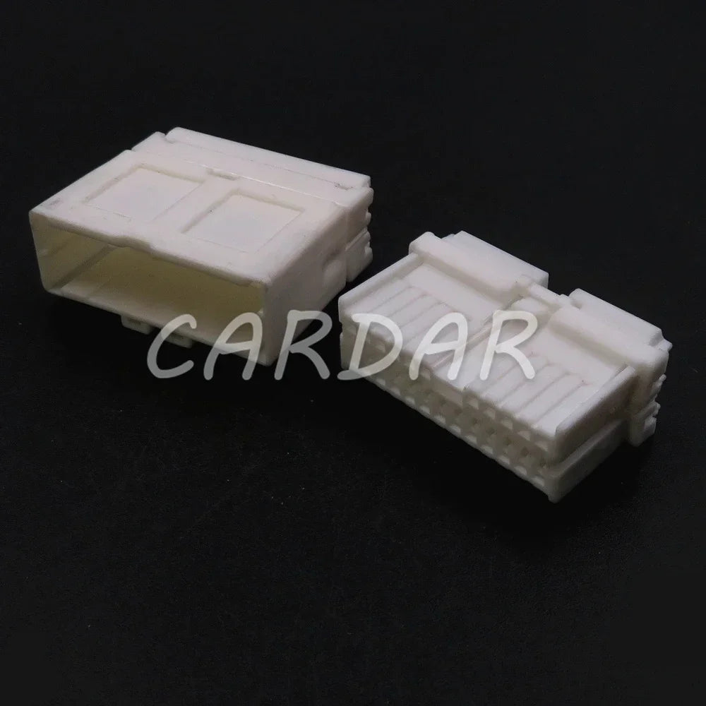 24 Pin Car Parts Auto Electric Cable Plastic Housing Unsealed Socket With Terminal 1123364-1 MG653033 1123387-1