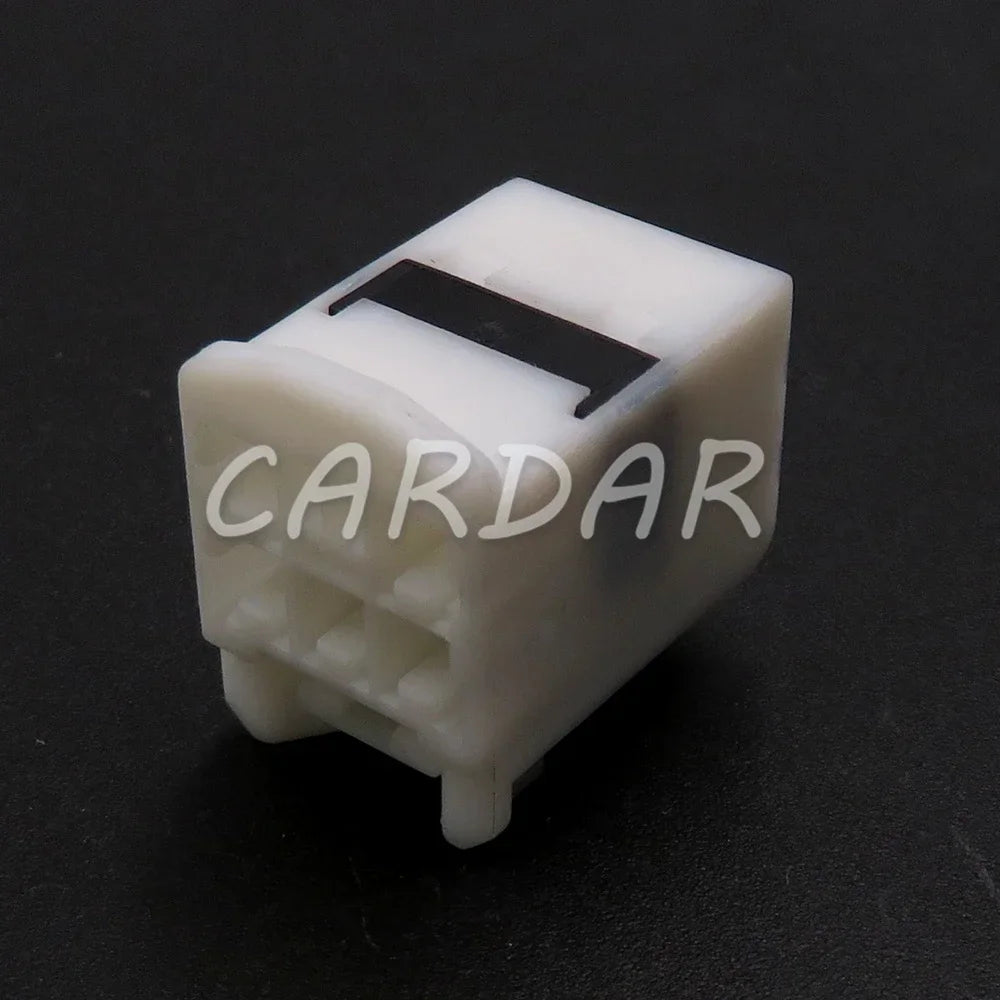 7 Pin 0.7 2.2 Series Automobile Wire Connector Car Modification Accessories White Composite Socket