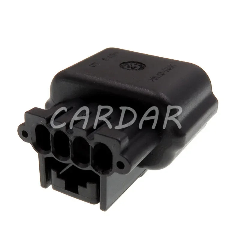 4 Pin PK605-04027 Engine Throttle Automotive Housing Connector Socket For MITSUBISHI