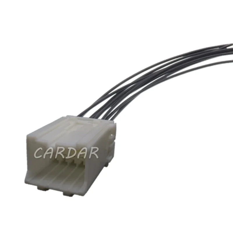 8 Pin MG620403 MG610402 Car Cable Connector Auto Electrical Socket