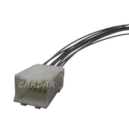 8 Pin MG620403 MG610402 Car Cable Connector Auto Electrical Socket