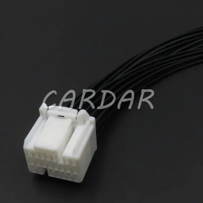 22 Pin White Automotive Low Current Electric Wiring Plastic Housing Unsealed Socket With Terminal 353028-1