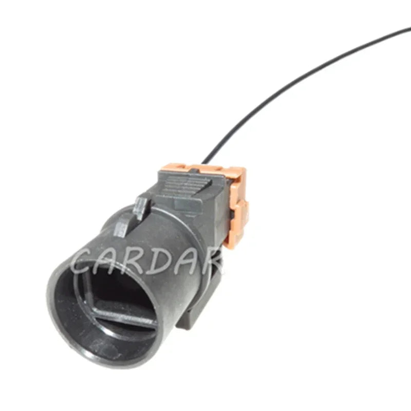 1 Pin PK011-01027 PK015-01027 Automotive Connector 7.8mm Series Plug Socket For Auto