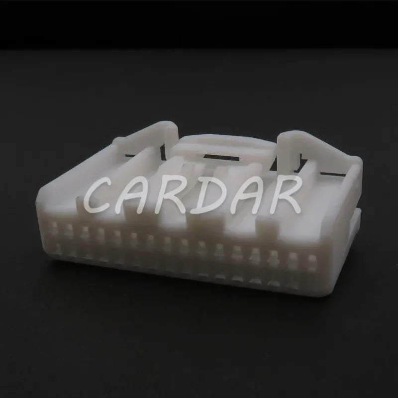 32 Pin 1318747-1 1612268-1 Automotive Navigation Central Control Instrument Electrical Wire Sockets Auto Car Connectors