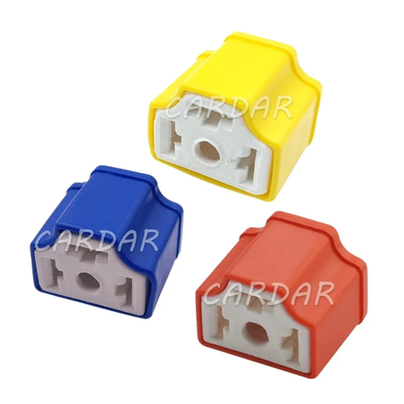 3 Pin 7.8 Series H4-2A Automobile Light Bulb Plug Ceramic High Temperature Resistant Socket H4 Auto Relay Lamp Holder