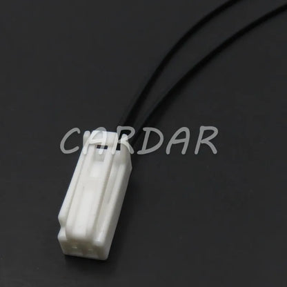 2 Pin 7282-5845 7283-5845 Auto Reader Coil Plug Automotive Light Socket For Toyota