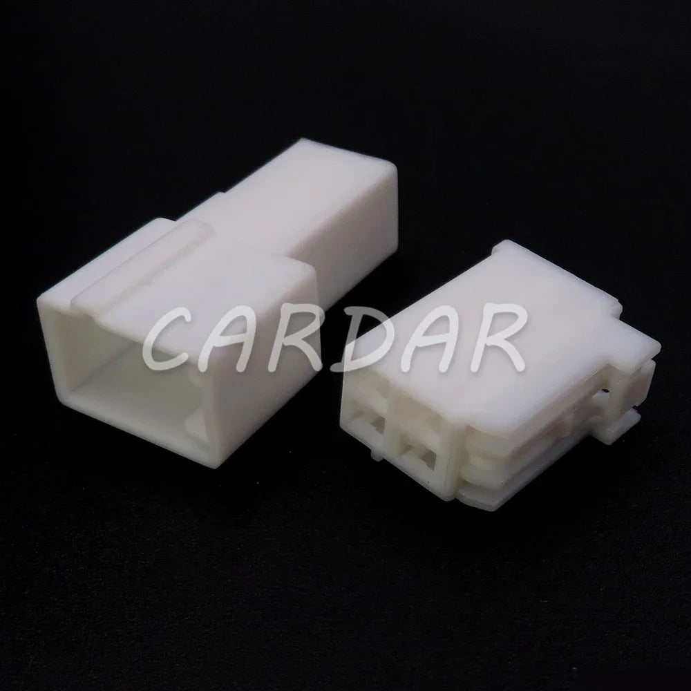 4 Pin 2.2 Series White Automotive Male Female Unsealed Socket With Terminal 6098-7200 Auto Parts