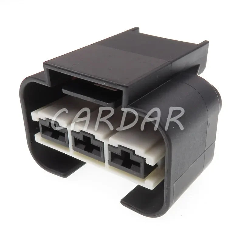 3 Pin 1743271-2 Electrical Fan Socket Wire Harness Connector For Auto Hyundai Tucson Kia