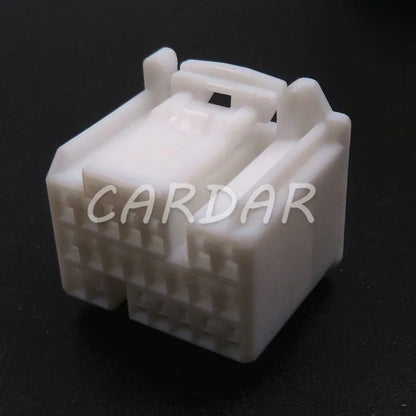 22 Pin White Automotive Low Current Electric Wiring Plastic Housing Unsealed Socket With Terminal 353028-1