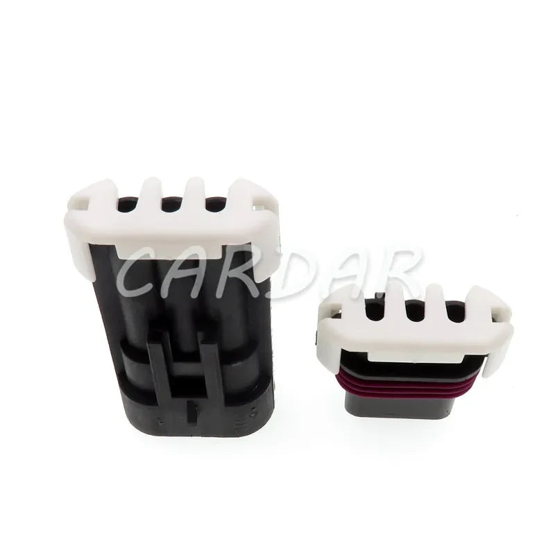 3 Pin 1212961 / 12129615 12110293 Metri-Pack 150 Auto Wire Connector Front Lamp Light Socket For CHEVROLET