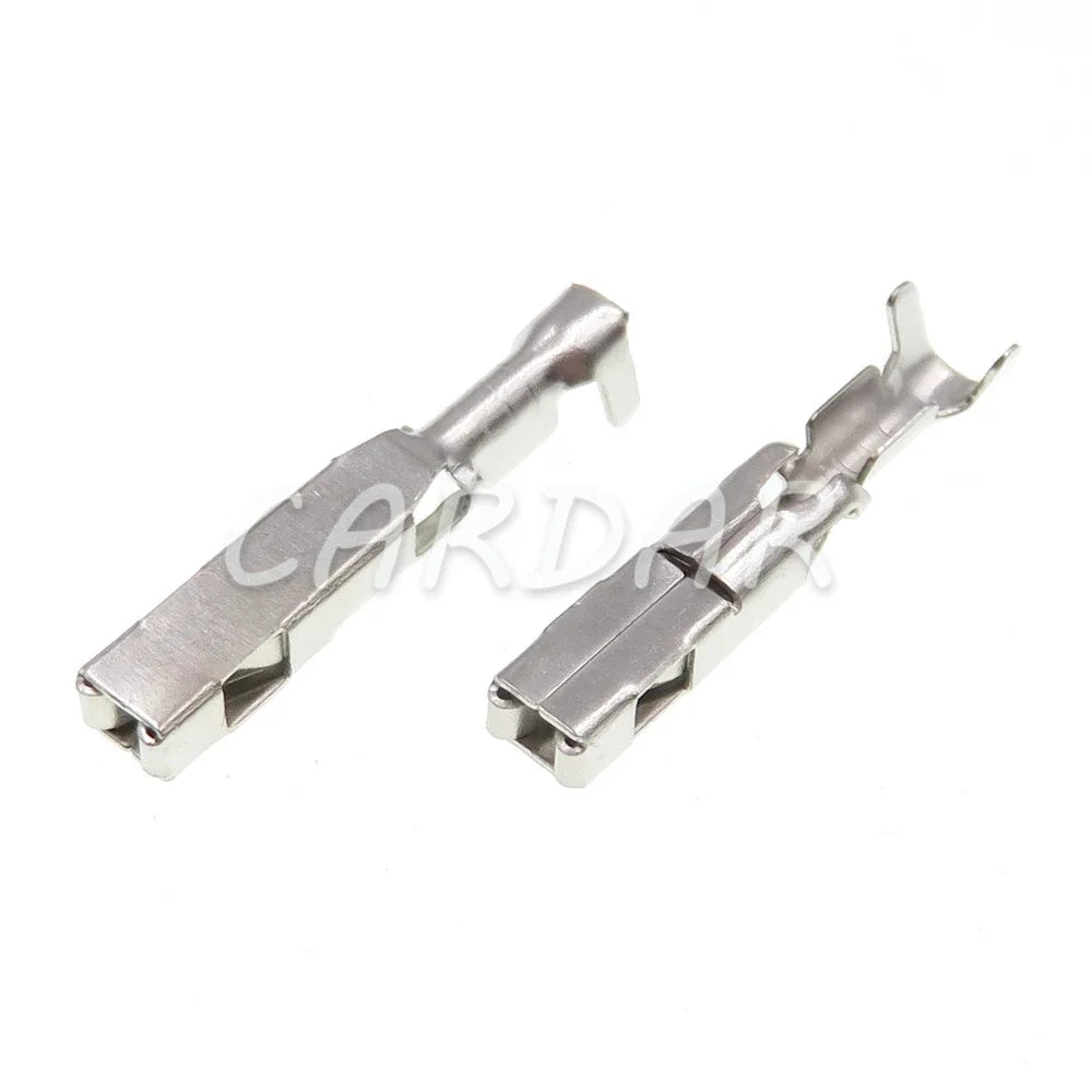 3 Pin 1.5 Series 211PC032S8049 Grey Automobile FCI Wiring Socket Plastic Housing Electric Cable Connector