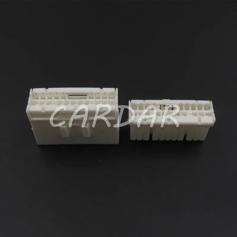 20 Pin 174936-1 368511-1 Electrical Auto Wiring Wire Connector Cable Socket