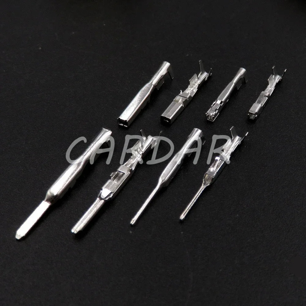 12 Pin 0.7 2.2 Series Automobile Reading Lamp Wiring Harness Composite Socket For Toyota 90980-12813 6098-6083 6098-6055