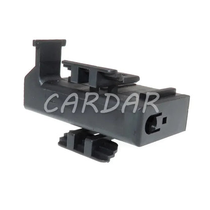 28 Pin Electrical Auto Wiring Harness Connector Auto Cable Socket With Terminals
