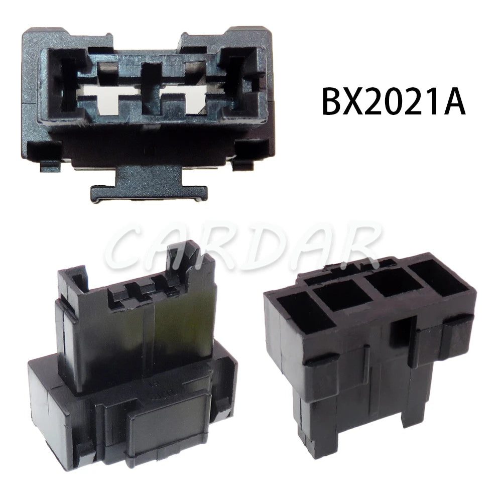 BX2021A BX2021B Medium Auto Insurance Socket Standard Blade Type Fuse Holder with Terminal Middle Fuse Box