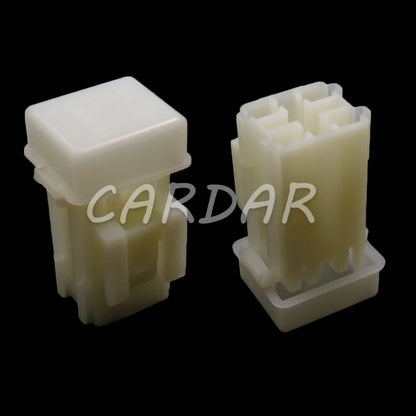 2 Way Car Plastic Housing Fuse Box with 4pcs Terminals for Standard Fuse Middle Fuse Holder medium auto socket
