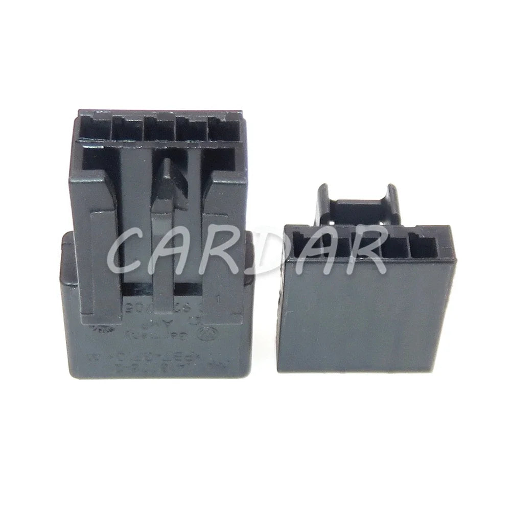5 Pin 8R0973705 8R0973605 1418778-2 1563569-1 Car Steering Wheel Wire Socket Auto Small Current Connector