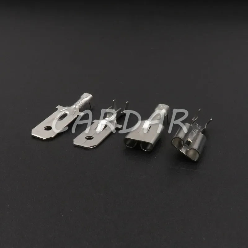 5 Pin 7.8mm Automotive Connector Plugs Auto Sockets With Screw Mounting Holes