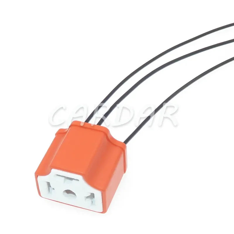 3 Pin 7.8 Series H4-2A Automobile Light Bulb Plug Ceramic High Temperature Resistant Socket H4 Auto Relay Lamp Holder