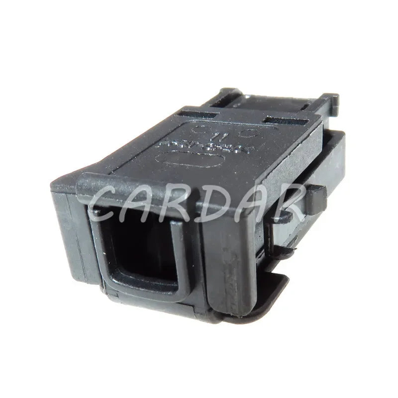 6 Pin Automotive Connector With Terminals For Car Wiring Harness Socket