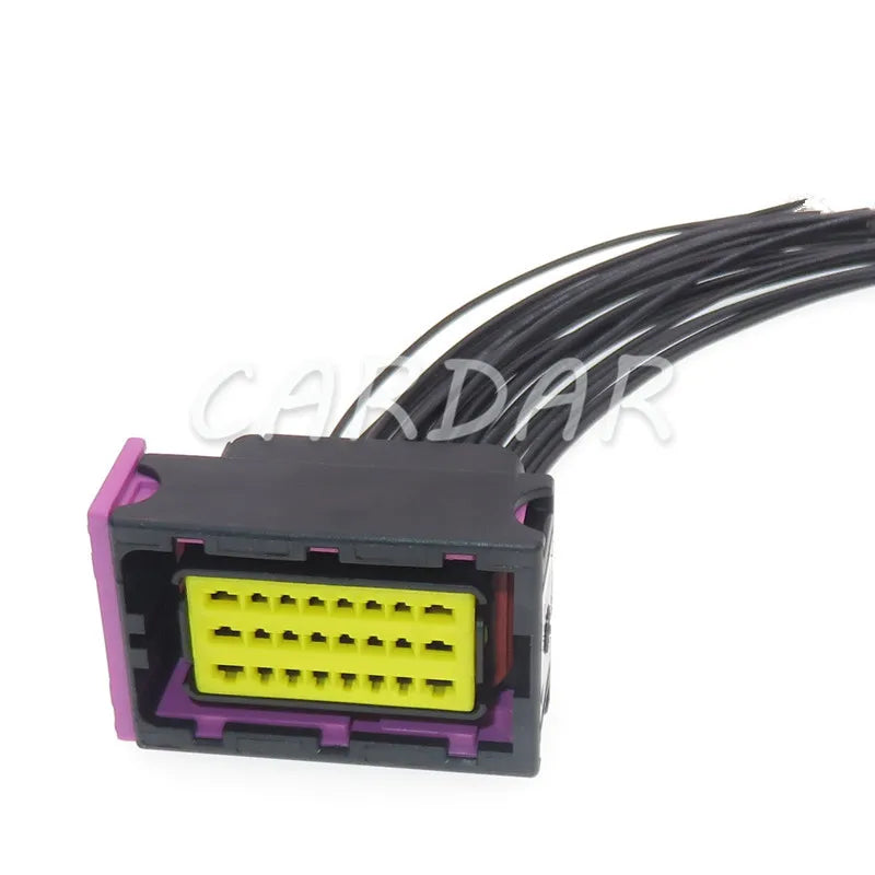 24 Pin FCI 211PC249S0005 211PL249S0023 HCCPHPE24BKA90F Automotive Connector Auto ECU PCB Socket Black Plug