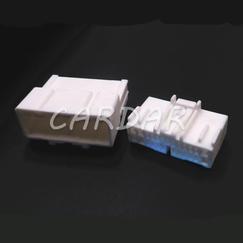 25 Pin 6098-2446 Car Power Amplifier Replacement Connector Parts 6098-1819 Auto Wiring Harness Socket