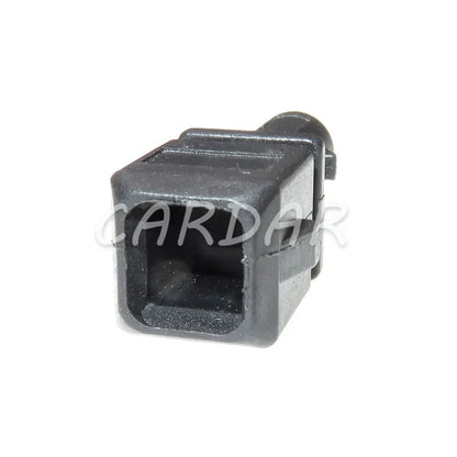 1 Pin 357972761 / 357 972 761 357972751 / 357 972 751 Automotive Connector Auto Plug Socket For VW