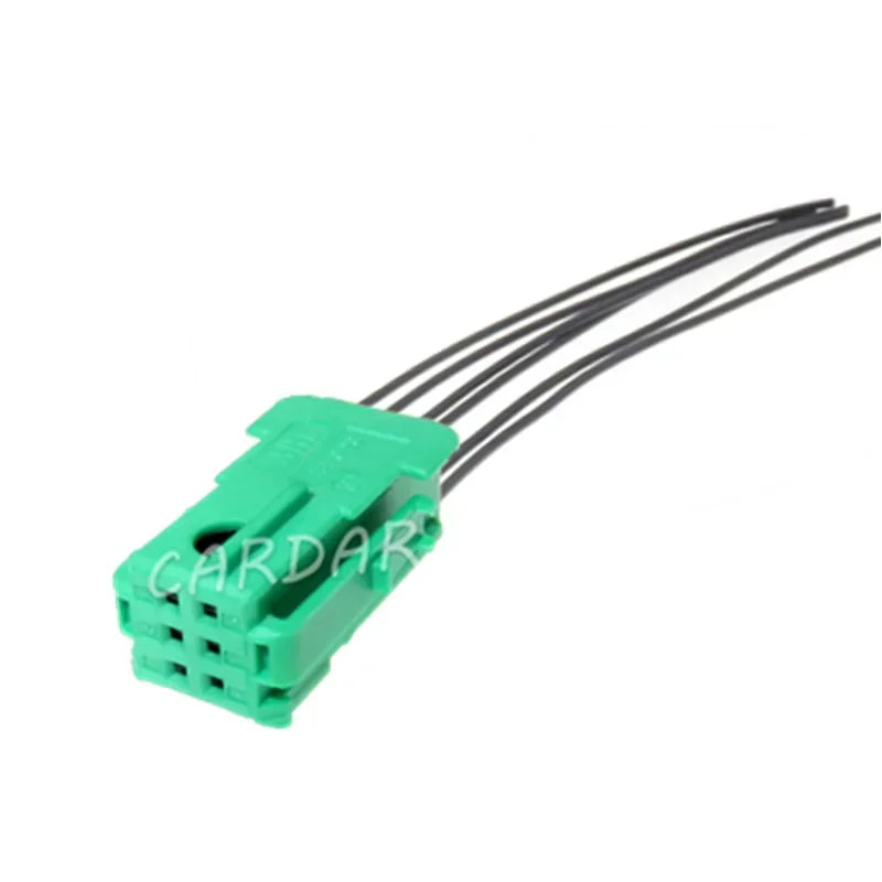 6 Pin 0.6 Series Miniature Green Auto Wire Harness Unsealed Socket 185311-1 953381-1 953382-3