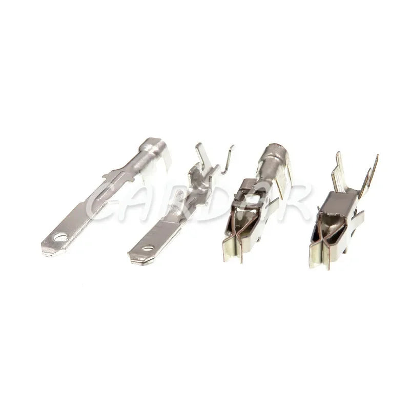 4 Pin 893971634 Auto Connector Socket With Terminals For VW 893 971 634